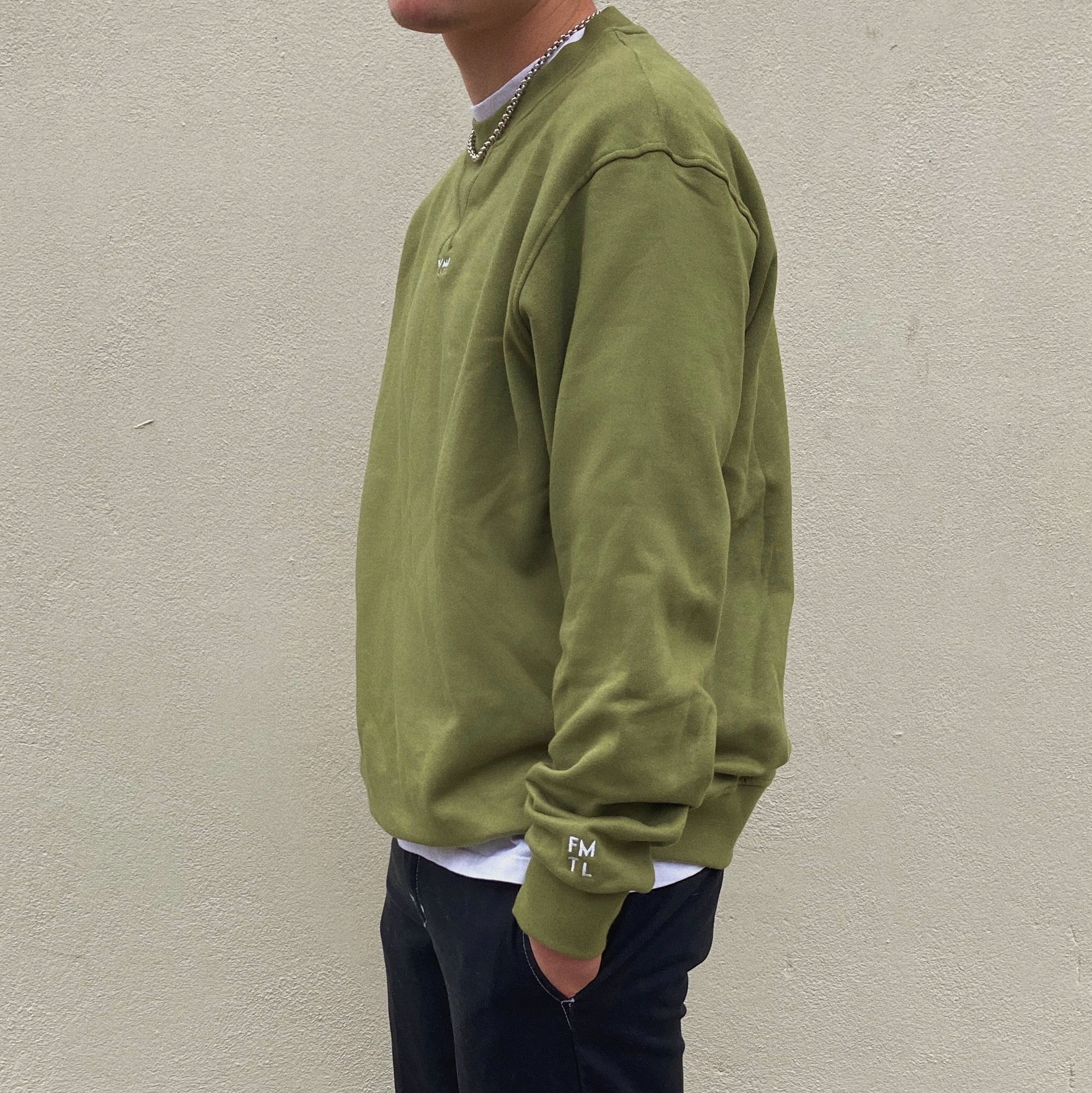 Unisex Logo Sweatshirt in Olive